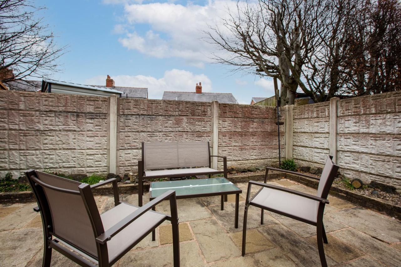 Hillside House - 2 Bedrooms Parking Wi-Fi Hospital Blackpool Eksteriør billede