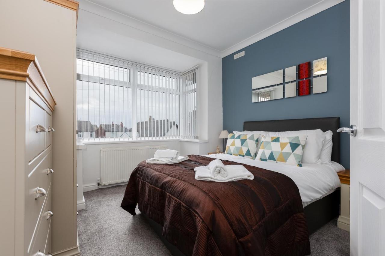 Hillside House - 2 Bedrooms Parking Wi-Fi Hospital Blackpool Eksteriør billede