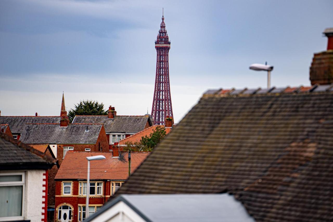 Hillside House - 2 Bedrooms Parking Wi-Fi Hospital Blackpool Eksteriør billede